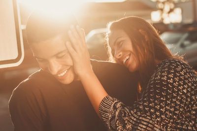 5 Cara Elegan Menunjukkan Cinta kepada Perempuan Idaman