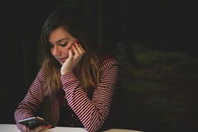 Studi: Gak Main HP 3 Hari Bikin Otakmu Lebih Fokus, Ini Alasannya!