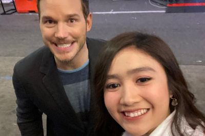 Keseruan Febby Rastanty Selfie Bareng Chris Pratt