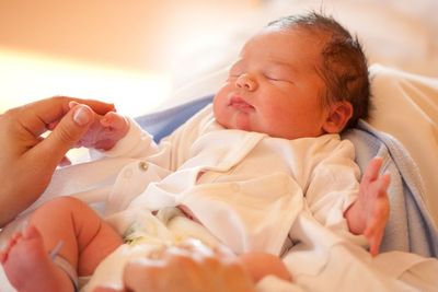 5 Rekomendasi Kado untuk Bayi Baru Lahir, Apa Saja?