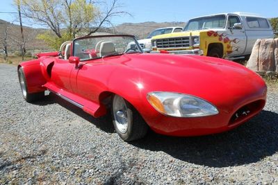 Restorasi Mobil Lawas Unik, Dijual Murah