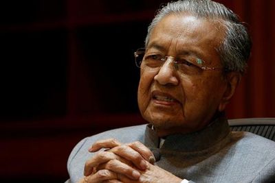 Mahathir Mohamad Mundur untuk Gagalkan Anwar Ibrahim Jadi PM?