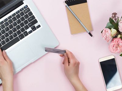 Jangan Langsung Tergiur Harga Murah, Simak 4 Tips Beli Kosmetik Online