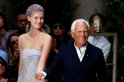 Gegara Virus Corona, Fashion Show Giorgio Armani Tanpa Penonton
