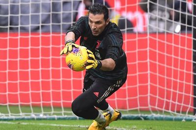 Siapa Raja Clean Sheet Dunia? Inilah Daftar Lengkap Para Kiper Legendaris dengan Rekor Paling Sedikit Kebololan!