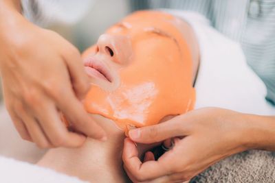 Hempas Jerawat dengan Masker Kunyit dan Yoghurt, Begini Caranya!