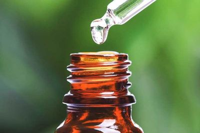 Banyak Kandungan, Ini Manfaat Tea Tree Oil untuk Rambut
