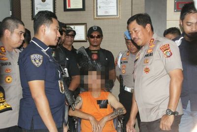Polisi Tangkap Perampok 3 Kg Emas di Tamansari
