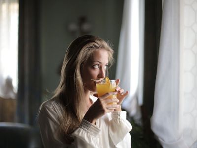 Minum Jus Pagi-pagi Kok Malah Kembung? Ternyata Ini Penyebabnya