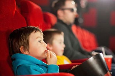 Nonton Film Horor Bisa Picu Anak Berperilaku Negatif, Benarkah?