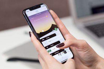 Apple Anjurkan Pengguna untuk Bersihkan iPhone Demi Cegah Virus Corona