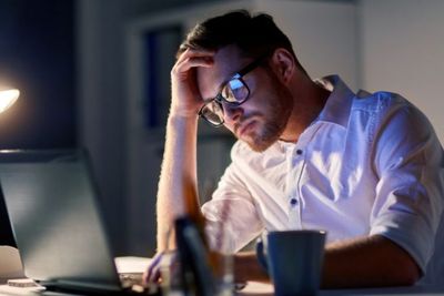 5 Masalah Mental yang Kerap Dialami Pekerja Kantoran