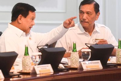 Luhut Binsar Jadi Plt Menhub Gantikan Budi Karya yang Positif Corona