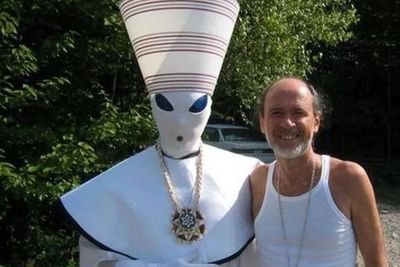 Aliran Agama Raelianisme, Jadikan Alien sebagai Tuhan