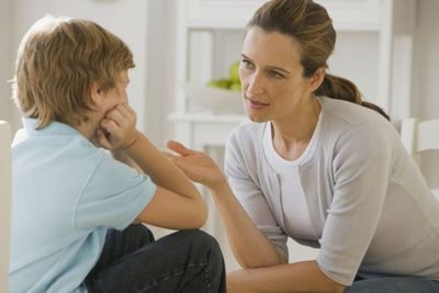 Rahasia Agar Anak Selalu Nyaman Bercerita kepada Orang Tua