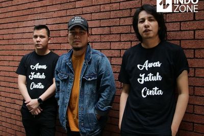 Armada: Benci Sama Seseorang? Awas Jatuh Cinta Loh!
