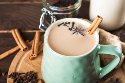 17 Ide Nama Usaha Wedang Jahe Susu yang Hangatkan Suasana Hati