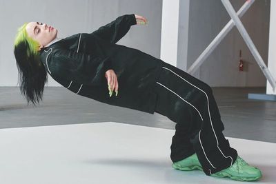 Turnya Ditunda karena Covid-19, Billie Eilish Curhat di Sosmed