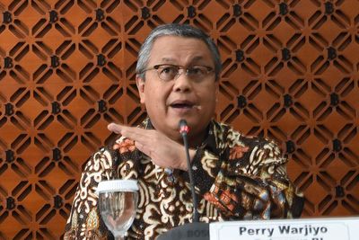 Tekan Penyebaran Corona, Gubernur BI Ajak Masyarakat Transaksi Cashless