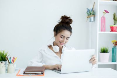 Siapa Sangka, Self Quarantine Juga Punya Manfaat untuk Kecantikan Lho