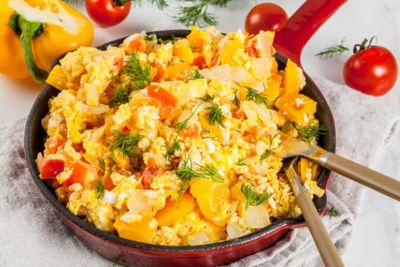 17 Ide Nama Usaha Scrambled Egg yang Unik, Lucu, dan Bikin Ngiler!