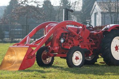 Sebelum Bikin Supercar, Ternyata Porsche Pernah Produksi Traktor