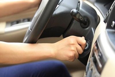 Mobil Nganggur Selama Kerja di Rumah, Lakukan Ini Supaya Nggak Mogok