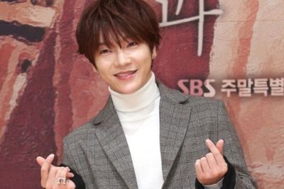 Yoon-hak Jadi K-Pop Pertama yang Terinfeksi Covid-19