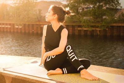 Selain Sound Bath, Ini 7 Jenis Terapi Relaksasi Populer, Nomor 5 Paling Unik!