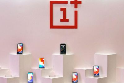 OnePlus Dikabarkan Batal Luncurkan 2 HP Flagship Paling Ditunggu di 2026, Ini Penyebabnya!