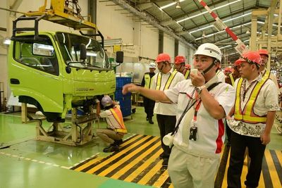 Tak Kuat, Hino Tutup Sementara Pabrik Gegara Virus Corona