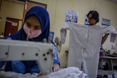 Polri Jamin Distribusi Alat Kesehatan untuk Tenaga Medis