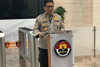 Sopir Taksi hingga Bus Terdampak Corona Dapat Bantuan Rp600 Ribu dari Polri