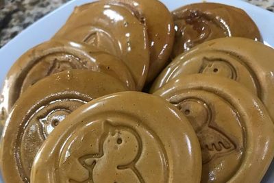 Dalgona Nggak Cuma Bulat! Kini Hadir dengan Bentuk Lucu yang Bikin Gemas