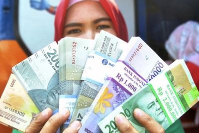 Sri Mulyani Pastikan THR PNS Eselon III ke Bawah Cair, tetapi...