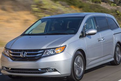 6 Alasan Honda Odyssey Bekas Tetap Jadi Incaran, Bentuknya Mirip Alphard!
