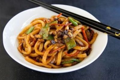 Mie Udon Goreng, Cocok Jadi Menu Santap Malam