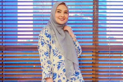 Cerita Puasa Pertama Desainer Ria Miranda di Tengah Pandemi Virus Corona