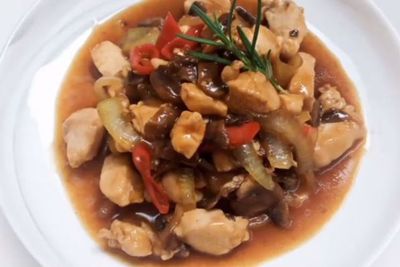 Inspirasi Menu Sahur yang Simpel, Tumis Ayam Madu