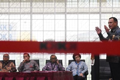 KPK Tangkap Ketua DPRD Muara Enim dan Eks Kadis PUPR Terkait Suap Eks Bupati Ahmad Yani