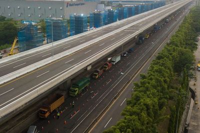 Sejak PSBB hingga Larangan Mudik, Pengguna Tol Berkurang 60%