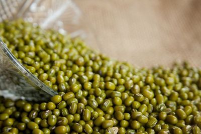 Masker Kacang Hijau, Ampuh Atasi Jerawat Membandel