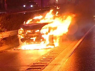 Akibat Sopir Ngerokok, Mobil di Tangsel Meledak