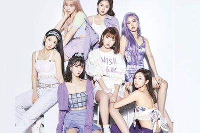 VIDEO: Oh My Girl Tampil dalam Animasi Manis di MV Nonstop