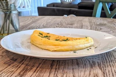 Coba Buat Fluffy Omelet di Rumah, Cocok untuk Sahur