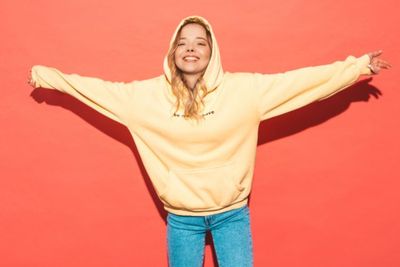 Jangan Sampai Salah Ukuran, Ini Tips Belanja Baju Online
