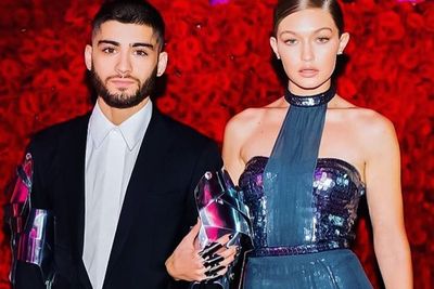 Gigi Hadid Hamil Buah Cintanya dengan Zayn Malik