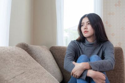 Hati-hati, Ini Dampak Negatif Jika Kamu Sering Melamun