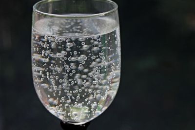 Sparkling Water Sehat atau Tidak? Berikut Fakta-faktanya!