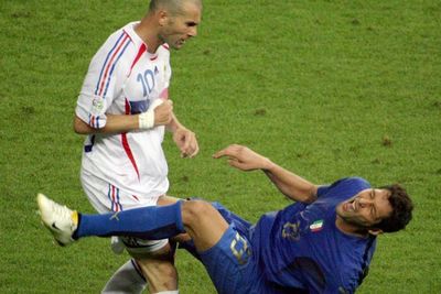 Materazzi Ungkap Kalimat yang Buat Zidane Menanduknya